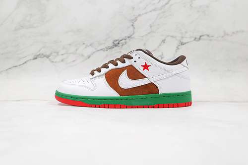 400304292211DUNK LOW PRO SB CALI PECANWHITEWOMAN3639MAN4046