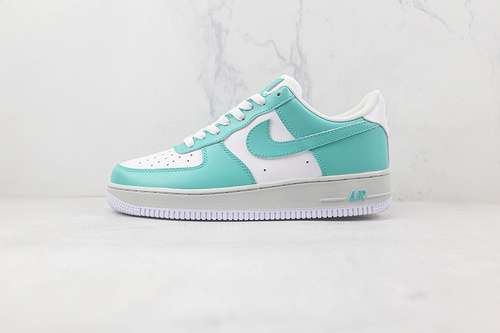 360DO7416991AIR FORCE 1 LOW 07 WHITEWHITESKY BLUEWOMAN3639MAN4045