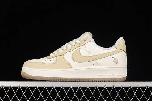340AA6902700AIR FORCE 1 LOW 07 LEMONWHITEWHITEWOMAN3639MAN4045