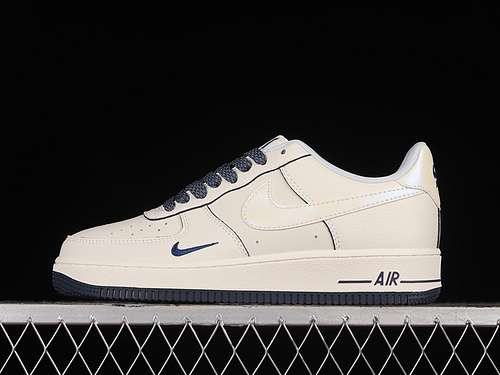 330DD9915622AIR FORCE 1 07 LOW OFF WHITEGREYBLUEWOMAN3639MAN4045