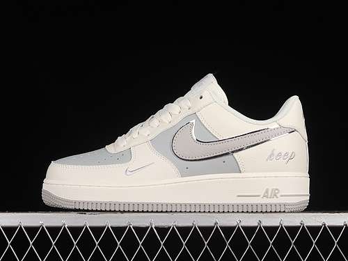 340BM2023101AIR FORCE 1 LOW BEIGEGREY SILVERWOMAN3639MAN4045