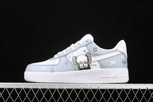 340CW2288111KAWS X AIR FORCE 1 LOW LIGHT BLUEWHITEBLACKWOMAN3639MAN4045