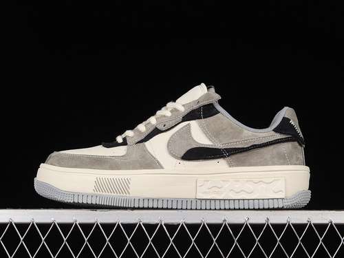 320CW6688803AIR FORCE 1 FONTANKA BEIGEBLACKGREYWOMAN3639MAN4045