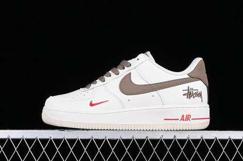 320AE1686996AIR FORCE 1 07 LOW WHITEREDBROWNWOMAN3639MAN4045