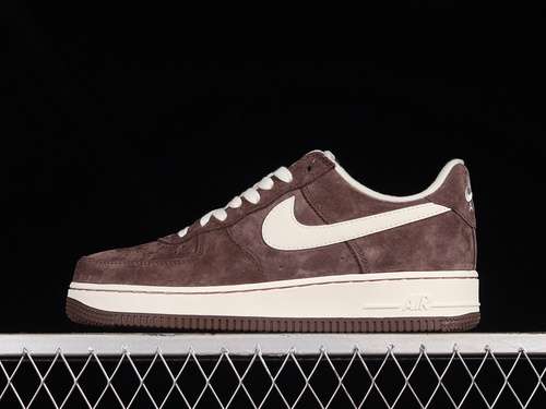 310DL0701200AIR FORCE 1 LOW 07 CHOCOLATECHOCOLATEWHITEWOMAN3639MAN4045