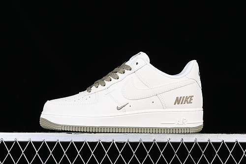 320TV2306256AIR FORCE 1 07 LOW GREENOOFF WHITEWOMAN3639MAN4045