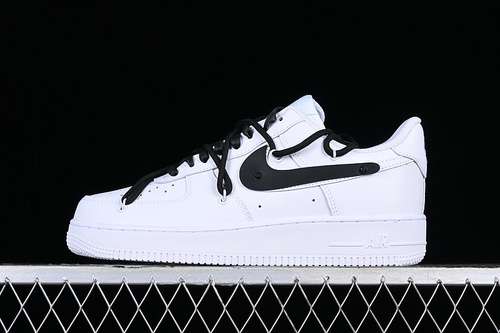 320CW2288111AIR FORCE 1 LOW BLACKWHITEWOMAN3639MAN4045