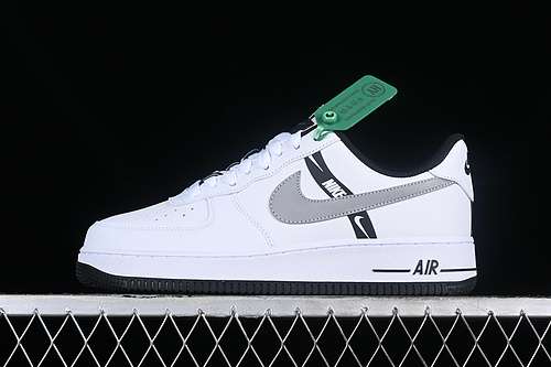 280CT4683100AIR FORCE 1 07 LOW KSA WHITEBLACKREFLECT SILVERWOMAN3639MAN4045