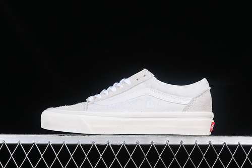 230VN0A4P3XJVYUNDEFEATED OG OLD SKOOL LX UMAN BLANC DE BLANC GREYWHITEUNISEX3544
