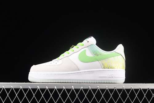280DA8302555AIR FORCE 1 LOW 07 ESS GAME BOY WHITEWHITELIGHT GREENUNSIEX3645