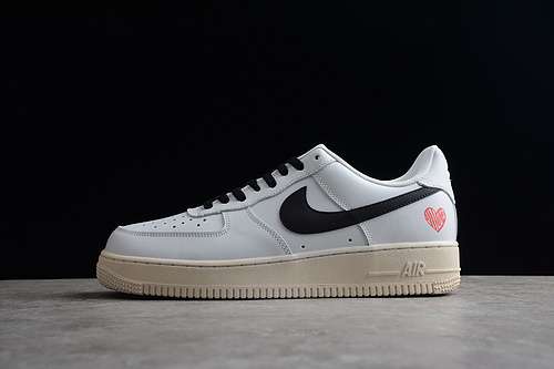 280CW2288112AIR FORCE 1 07 LOW WHITEBLACKREDWOMAN3639MAN4045