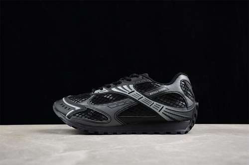 560BOTTEGA VENETA BV ORBIT WHITEBLACKGREYWOMAN3539MAN4045