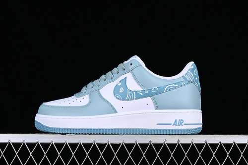 280XM9612092AIR FORCE 1 07 LOW GREENBLUE PAISLEYWHITEWOMAN3639MAN4045