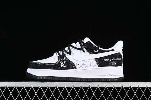 340ZH0316022AIR FORCE 1 07 LOW OFF WHITEBLACKWOMAN3639MAN4045