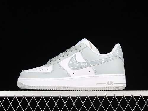 340DX3115100AIR FORCE 1 LOW 07 WHITEWHITELIGHT GREYWOMAN3639MAN4045