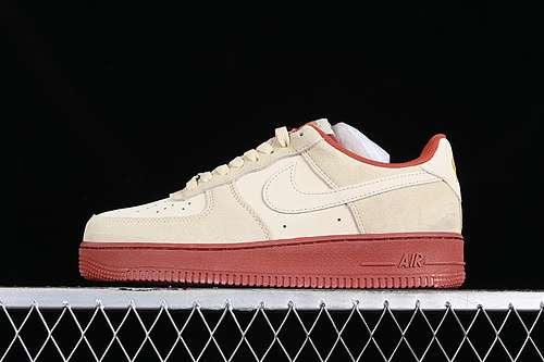 300AA1391111AIR FORCE 1 07 LOW YELLOWBROWNGREYWOMAN3639MAN4045