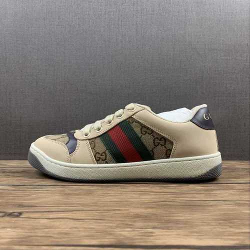 500GUCCI DISTRESSED LEATHER SNEAKERWOMAN3539MAN4044