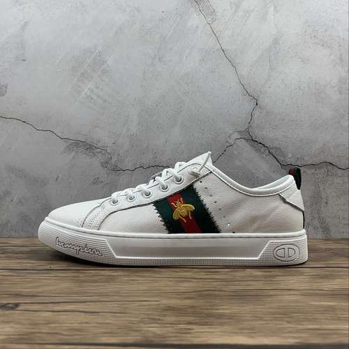 300GUCCI ACE EMBROIDERED LOWTOP SNEAKER WHITEGREENREDGOLDMAN3844