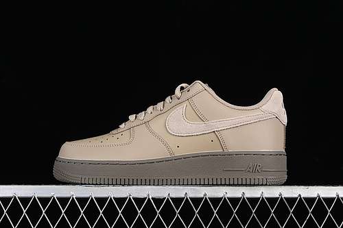 280HQ1176222AIR FORCE 1 07 LOW BEIGEGREYWOMAN3639MAN4045