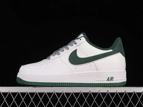 320LS0216028AIR FORCE 1 07 LOW GREYGREENWHITEWOMAN3639MAN4045