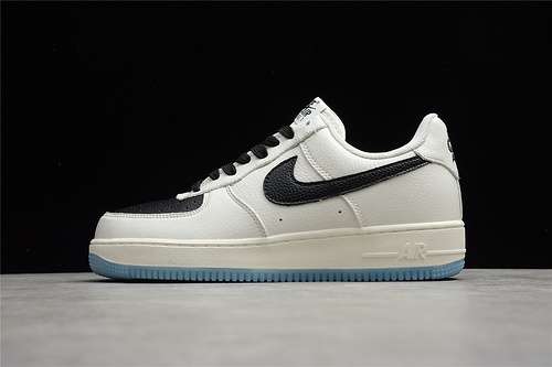 310CU6603113AIR FORCE 1 LOW 07 WHITEBLACKBEIGEWOMAN3639MAN4045