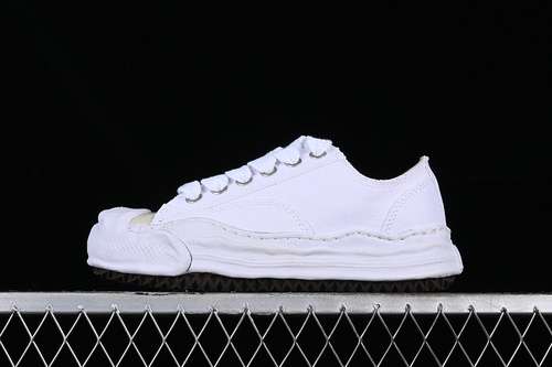320A05FW702SNEAKER WHITEWOMAN3539MAN4044