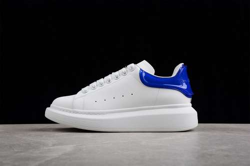450ALEXANDER MCQUEEN SNEAKERS WHITEWHITEDARK BLUEWOMAN3539MAN4045