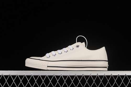 220CHUCK TAYLOR ALL STAR J 1980S LOW WHITEBEIGEBLACKWOMAN3539MAN4044