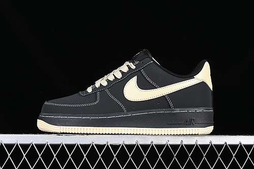 340SDH5696227AIR FORCE 1 07 LOW BLACKGOLDWOMAN3639MAN4045