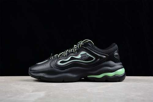 280T12W231119FBGFILA FUSION 2022 DADSHOES BLACKBLACKGREENWOMAN35539MAN4044