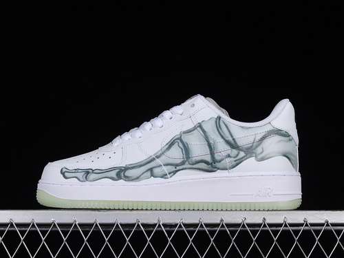 320BQ7541100AIR FORCE 1 LOW SKELETON HALLOWEEN WHITEBLACKSKELETONWOMAN3639