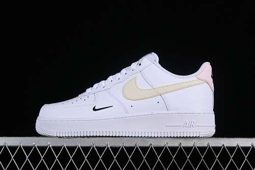 280HF9992100AIR FORCE 1 07 LOW WHITEYELLOWPINKWOMAN3639MAN4045