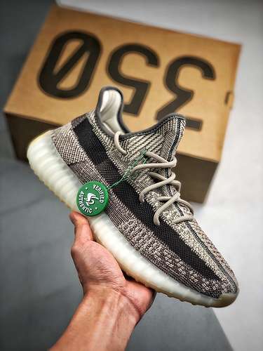 530FZ1267YEEZY BOOST 350 V2 ZYONZYONZYONWOMAN3639MAN4047