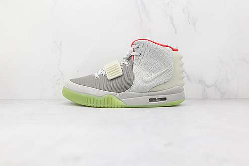 930508214010AIR YEEZY 2 NRG WOLF GREYPURE PLATINUMREDMAN40475