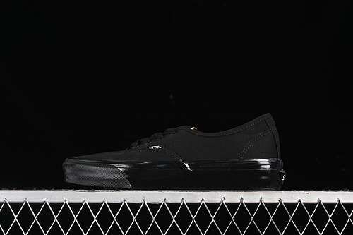 210VN0007QZBKAVANS AUTHENTIC REISSUE 44 BLACKWOMAN3539MAN4044