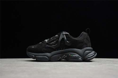 260T12W111107FBKFILA DADSHOES BLACKBLACKBLACKWOMAN3540