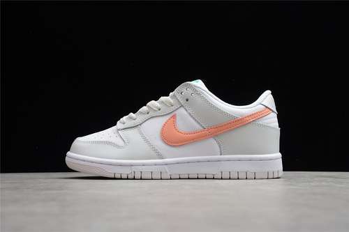 380CW1590101SB DUNK LOW GS TROPICAL TWIST WHITEBONEPEACHAQUAWOMAN3639