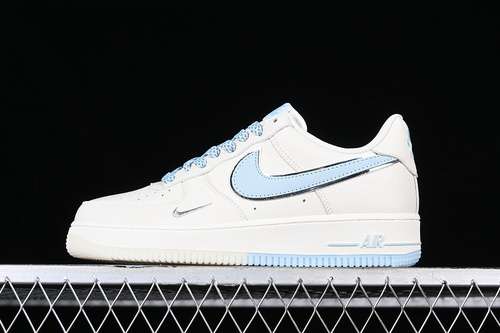 320JJ0253008AIR FORCE 1 07 LOW WHITEBLUESILVERWOMAN3639MAN4045