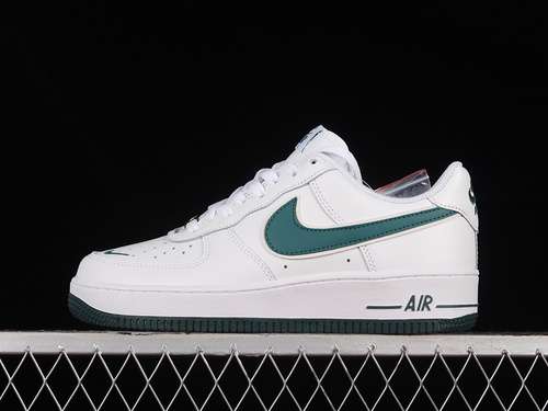300CV5696966AIR FORCE 1 07 LOW SWOOSH WHITEGREENWOMAN3639MAN4045