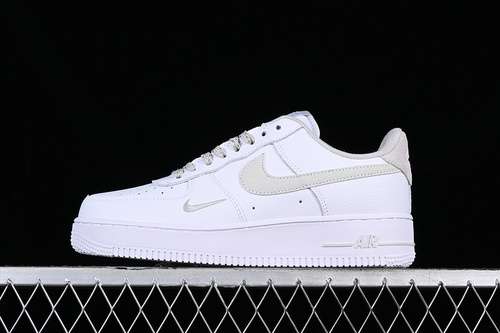 280FV0388100AIR FORCE 1 07 LOW WHITEGREYWOMAN3639MAN4045