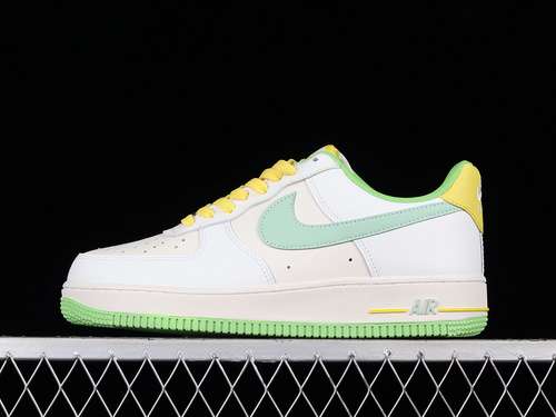 320CW3388201AIR FORCE 1 LOW 07 LV8 2 WHITEGREENYELLOWWOMAN3639MAN4045