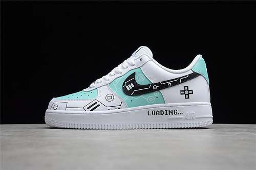 340CW2288114AIR FORCE 1 LOW WHITEGREENBLACKWOMAN3639MAN4045