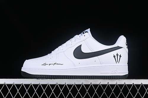 300CW2288111AIR FORCE 1 07 LOW WHITEBLACKWOMAN3639MAN4045