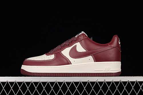 320JH6969281AIR FORCE 1 07 LOW WINE REDWINE REDBEIGEWOMAN3639MAN4045