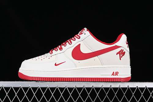320PF9055758AIR FORCE 1 07 LOW WHITEGREYREDWOMAN3639MAN4045