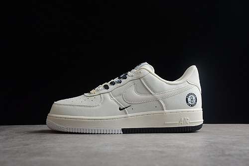 340NA2022001AIR FORCE 1 LOW BEIGEBEIGEBLACKWOMAN3639MAN4045