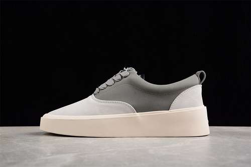 400FOG 101 JERRY LORENZO GREYWHITEMAN3945