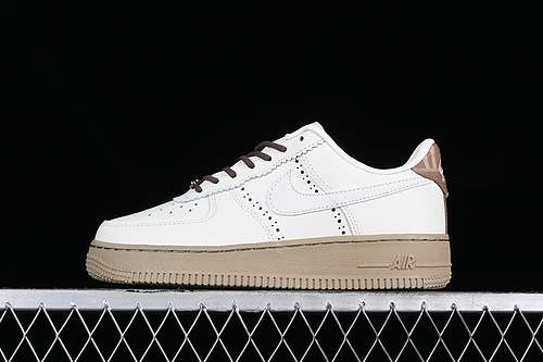 280FV3700112AIR FORCE 1 07 LOW WHITEBROWNGREYWOMAN35539MAN4045