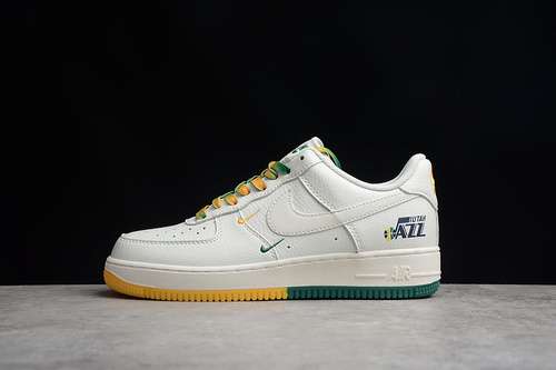 320ZJ6695303AIR FORCE 1 LOW 07 SU19 RICE WHITEYELLOWGREENWOMAN3639MAN4045