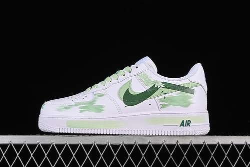 340CW2288111AIR FORCE 1 07 LOW WHITEGREENWOMAN3639MAN4045